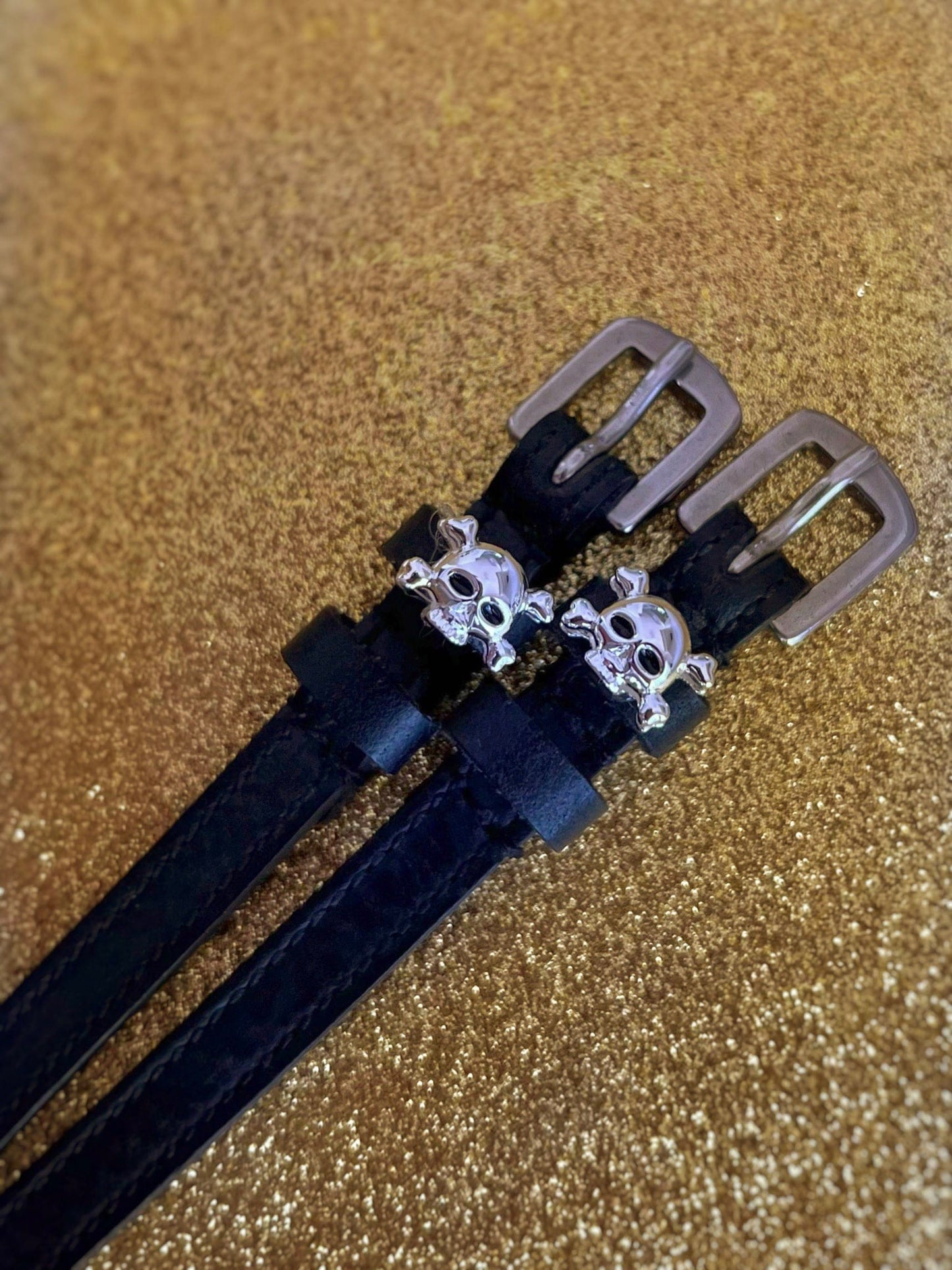 SKULL spur straps