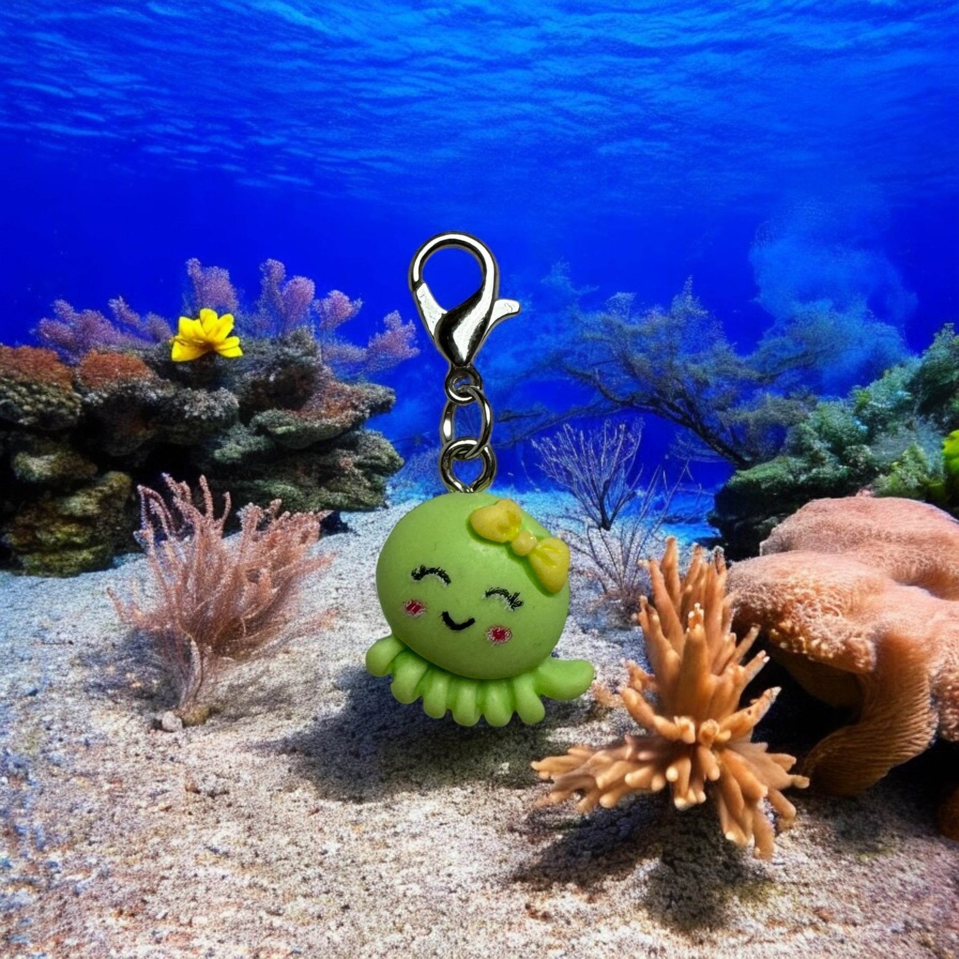 QUALLE Charm - Glam & Gallop