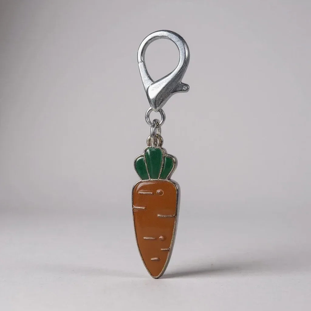 CARROT LOVER Charm - Glam & Gallop