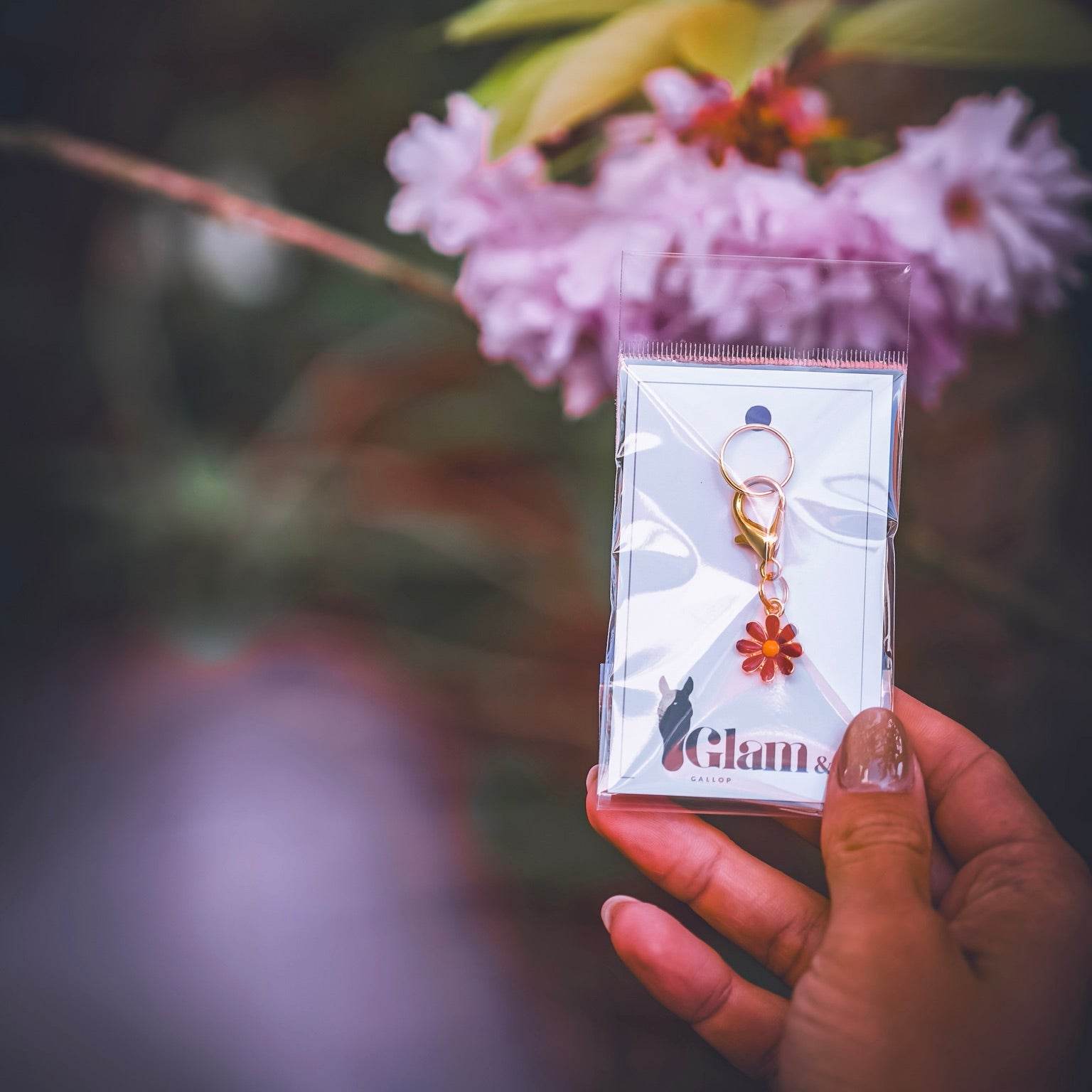 FLOWER POWER Charm - Glam & Gallop