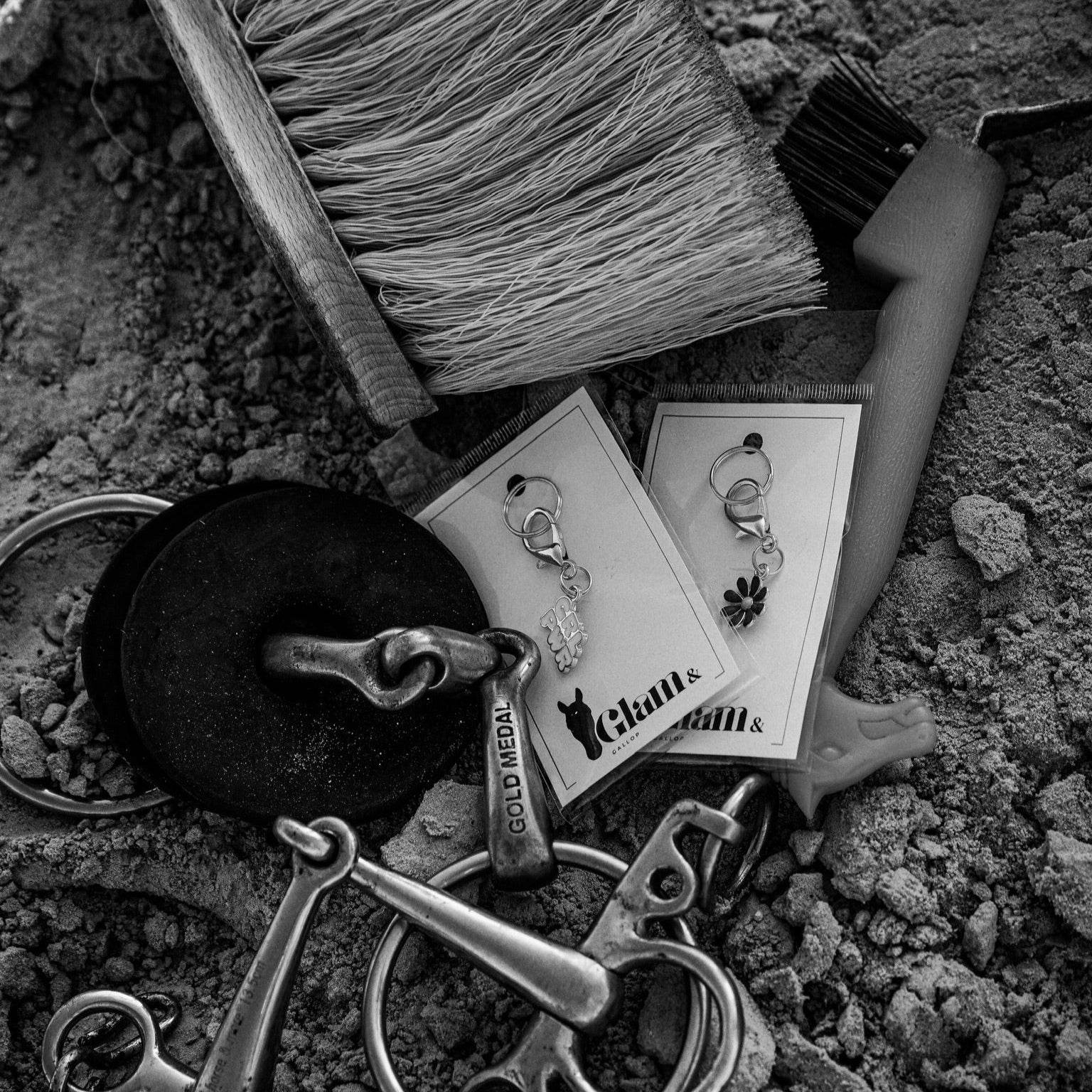 GIRL POWER Charm - Glam & Gallop