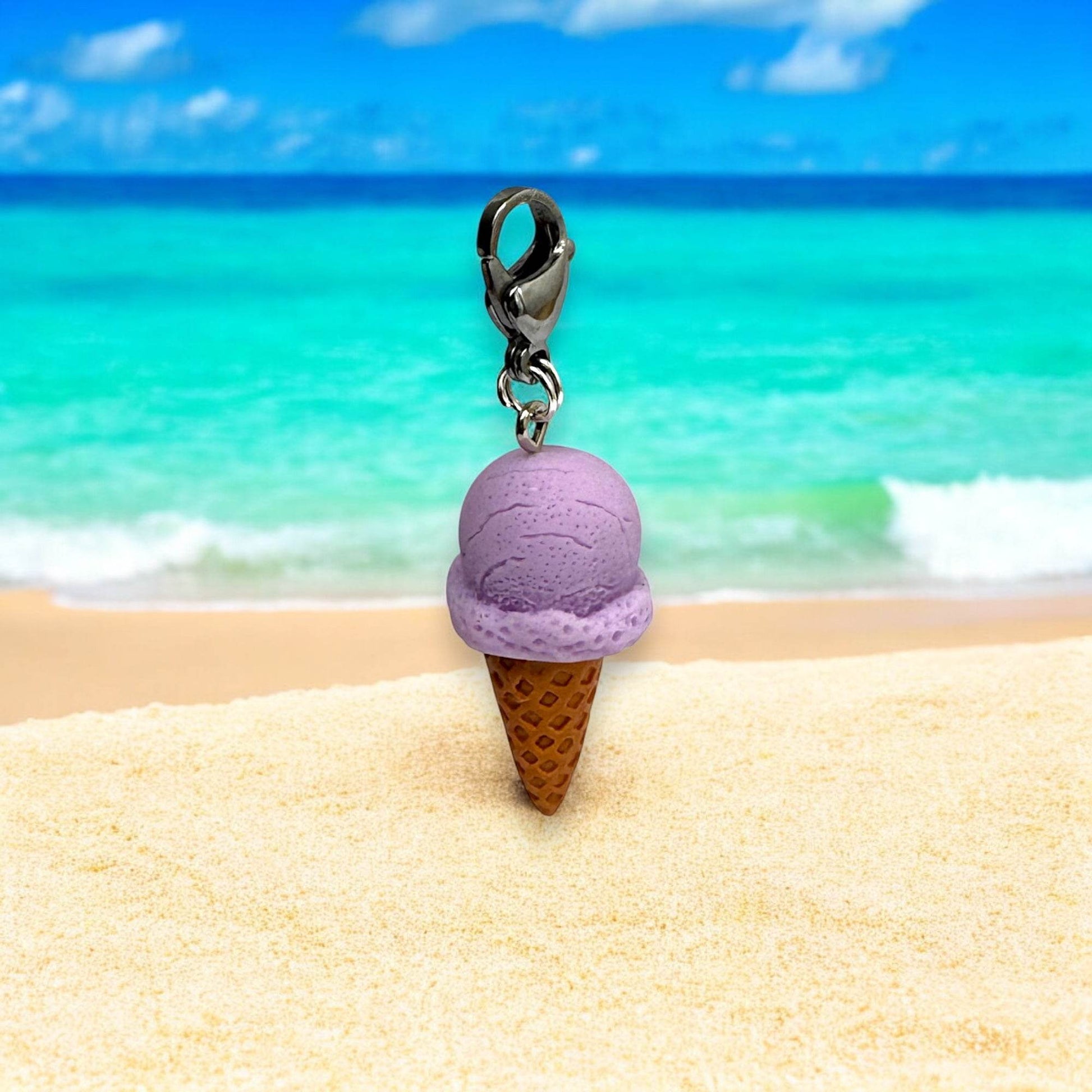 ICE CREAM Charm - Glam & Gallop