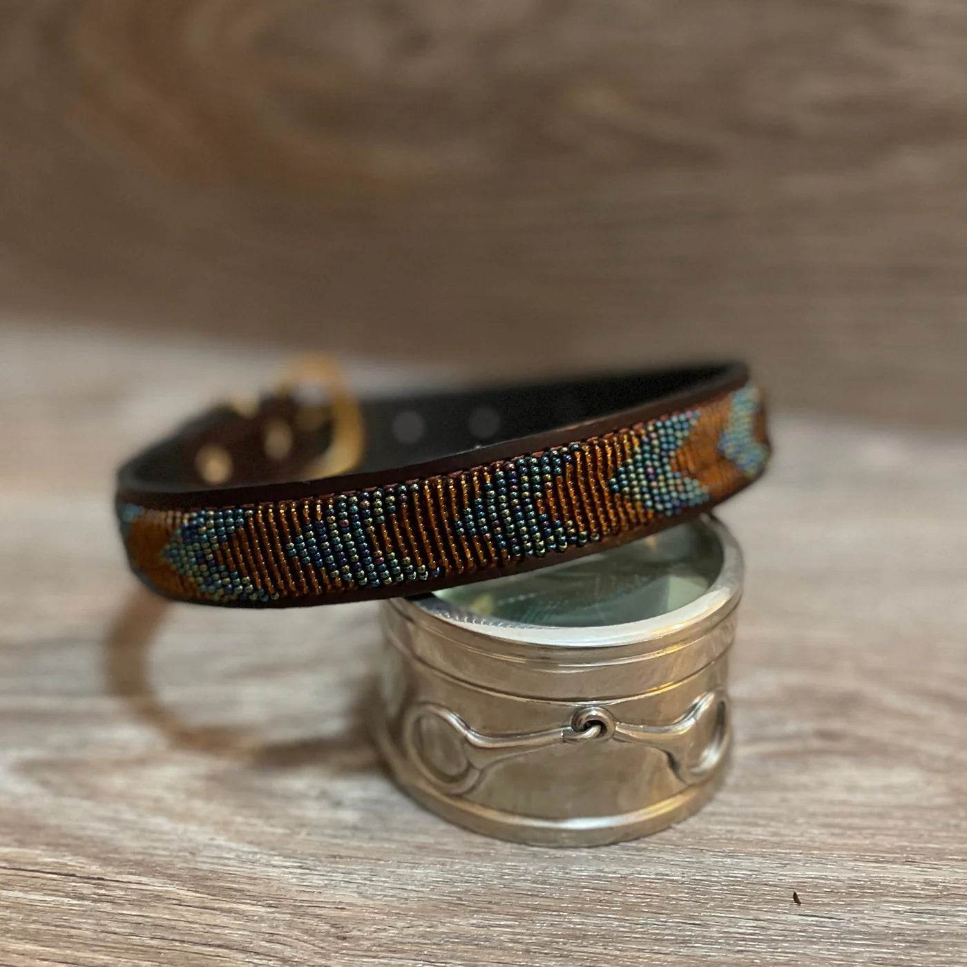 Hundehalsband Maasai aus Leder mit Perlen - Größe L - Glam & Gallop