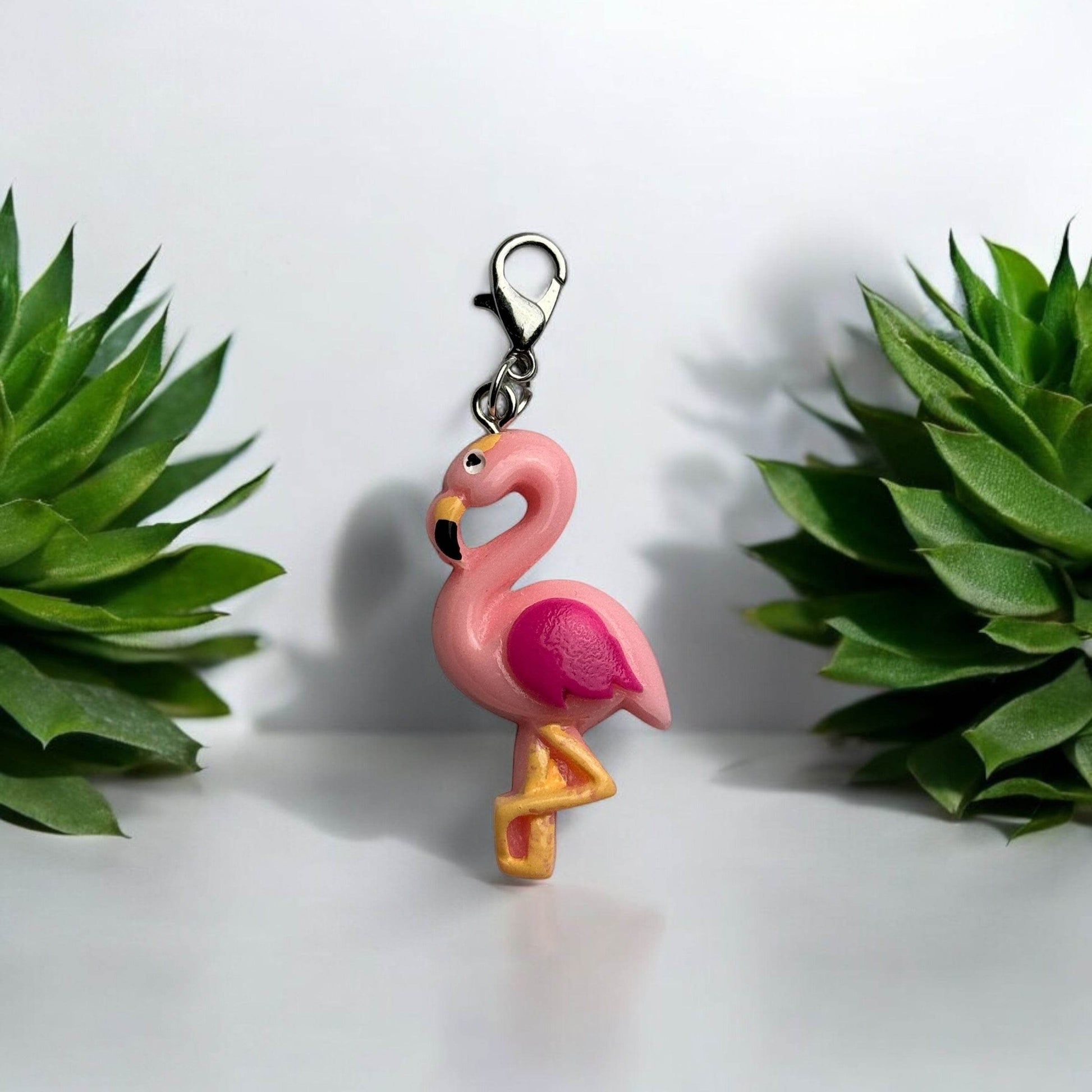 FLAMINGO CHARM - Glam & Gallop