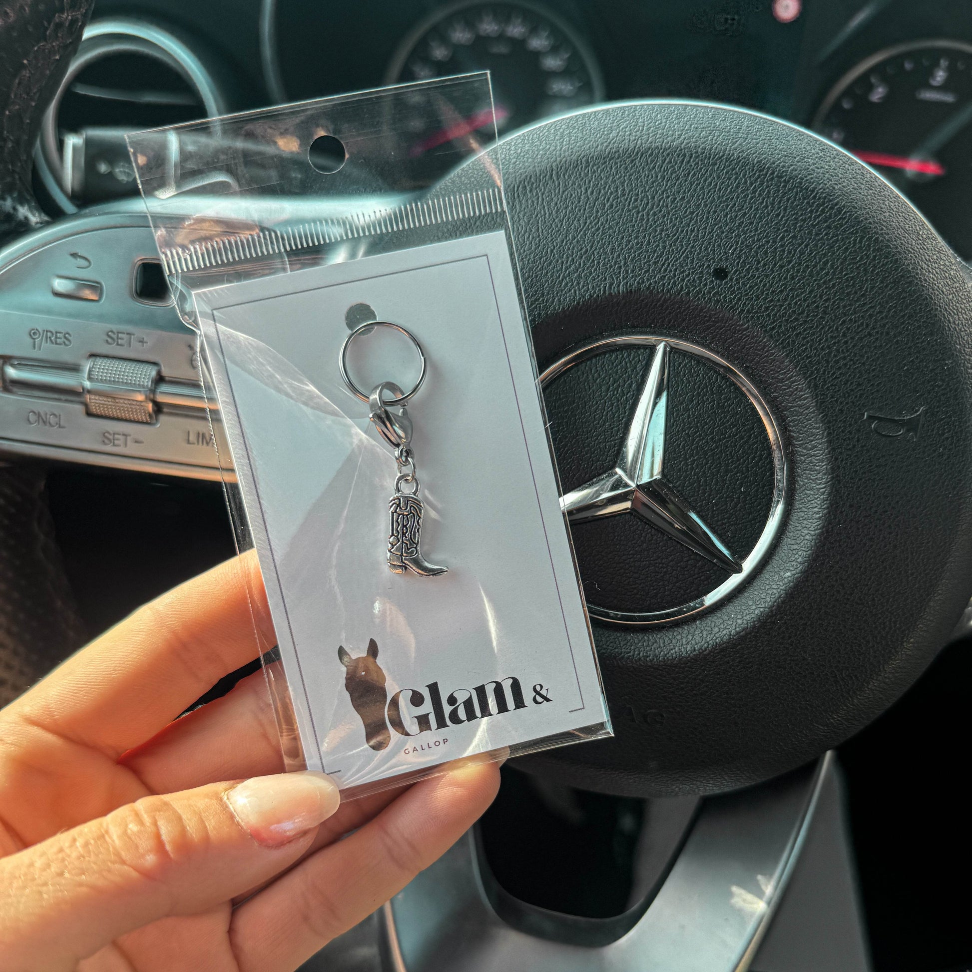 COWBOY Charm - Glam & Gallop