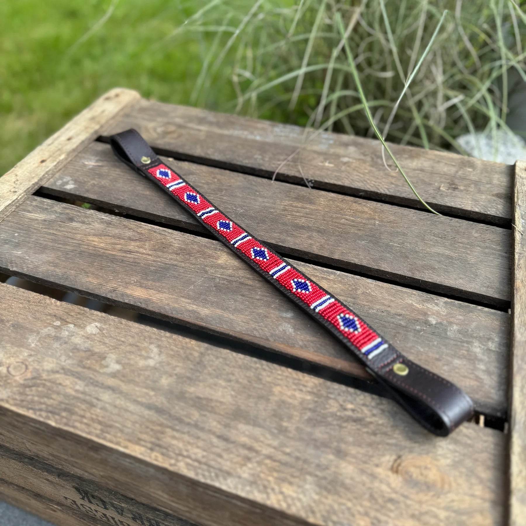 Stirnriemen Maasai aus Leder mit Perlen - Glam & Gallop