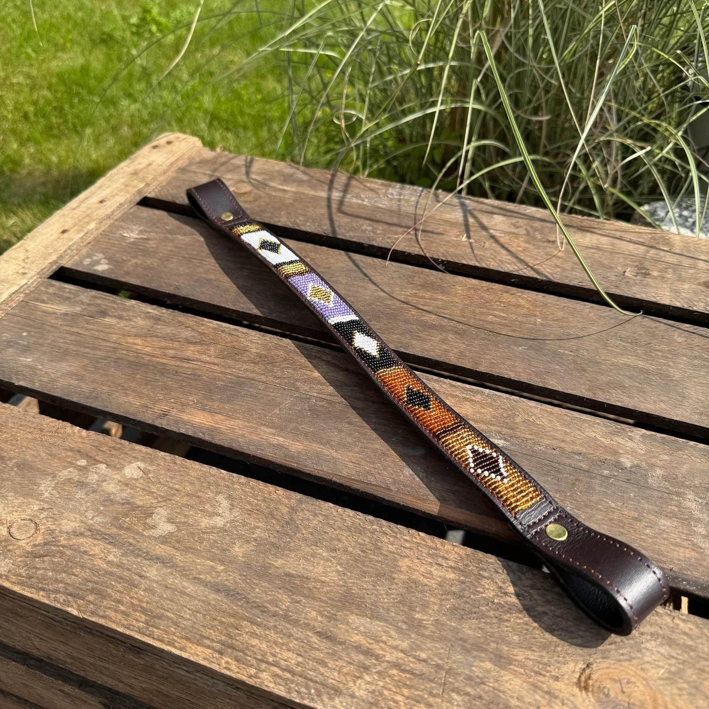 Stirnriemen Maasai aus Leder mit Perlen - Glam & Gallop