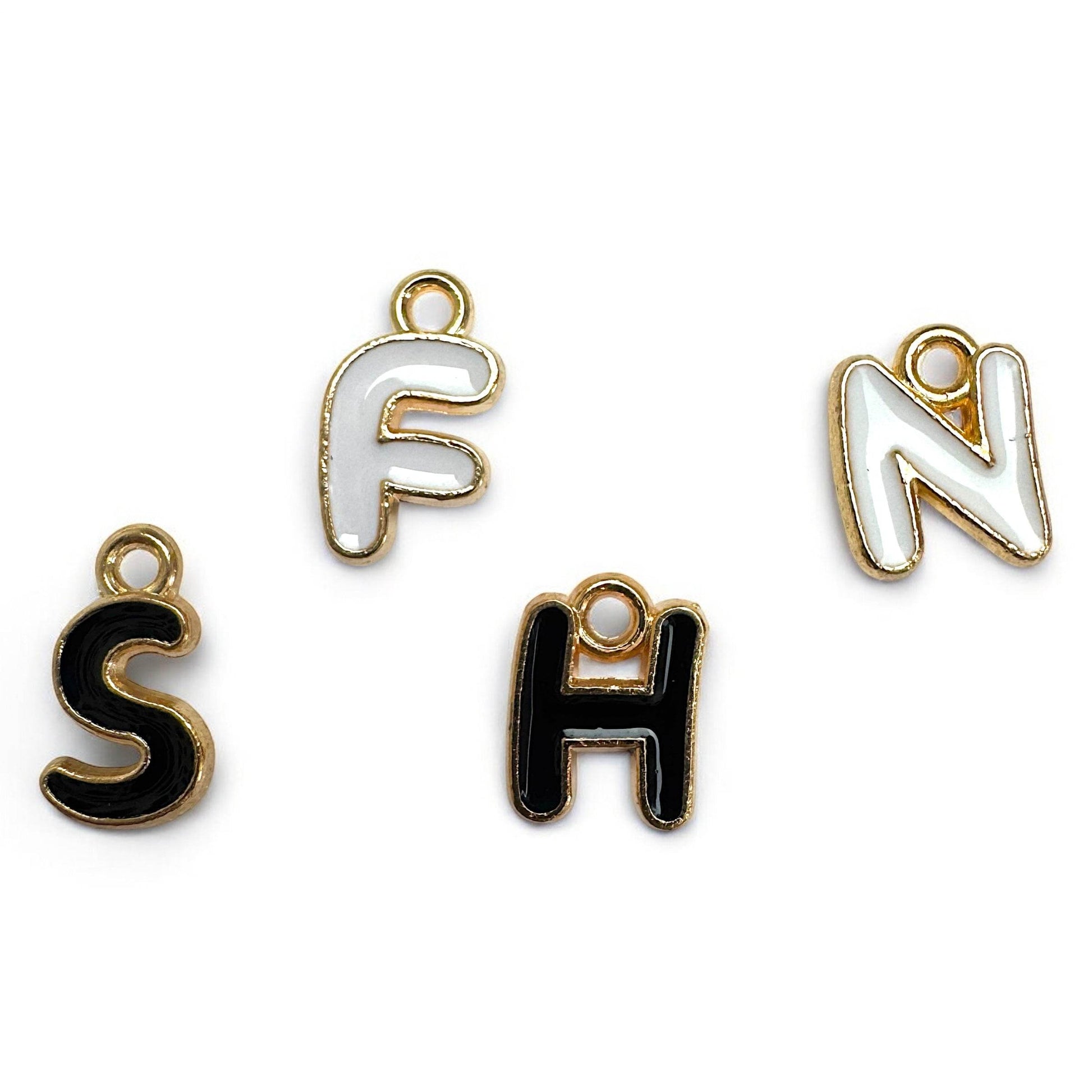 CARTOON BUCHSTABEN Charm - Glam & Gallop