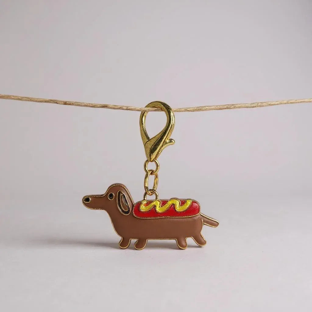 HOT DACKEL Charm - Glam & Gallop