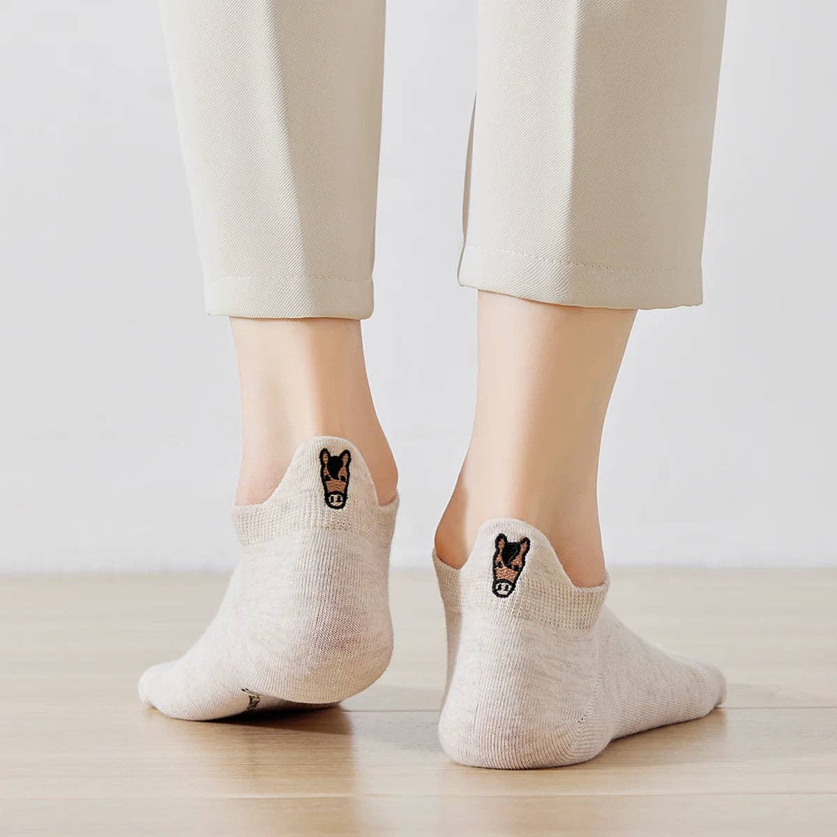 🐴 Cozy Hooves – 4er Socken-Set  Pferdeliebe