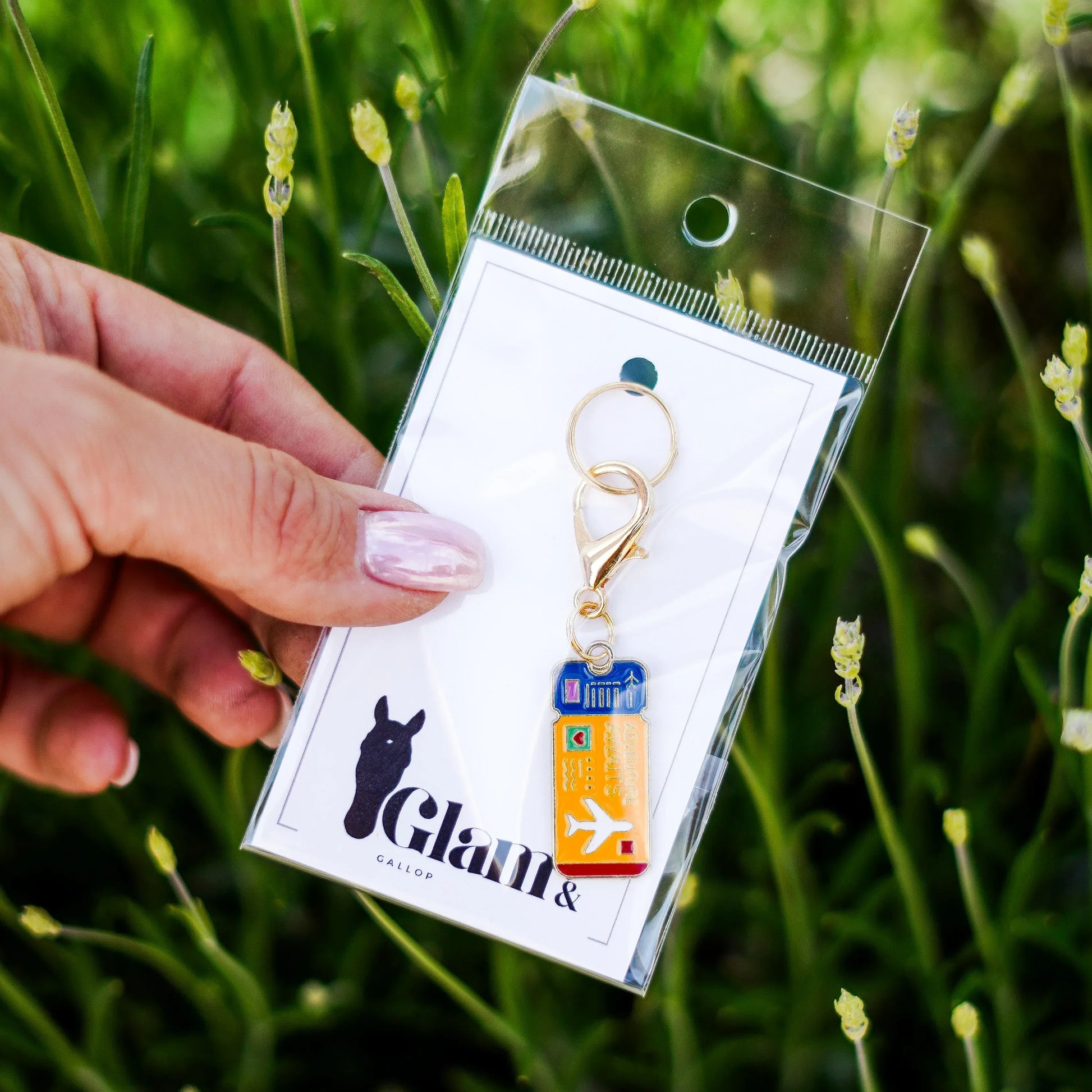 BOARDING PASS Charm - Glam & Gallop