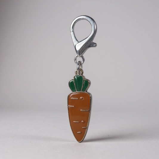 CARROT CUTIE Charm