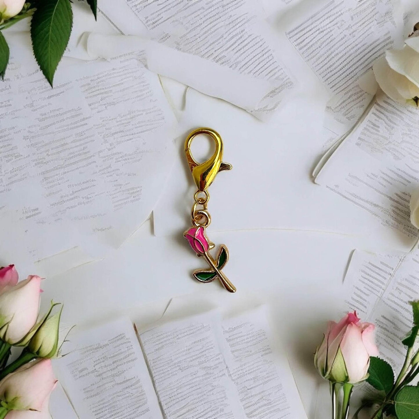 LUCKY ROSE Charm - Glam & Gallop
