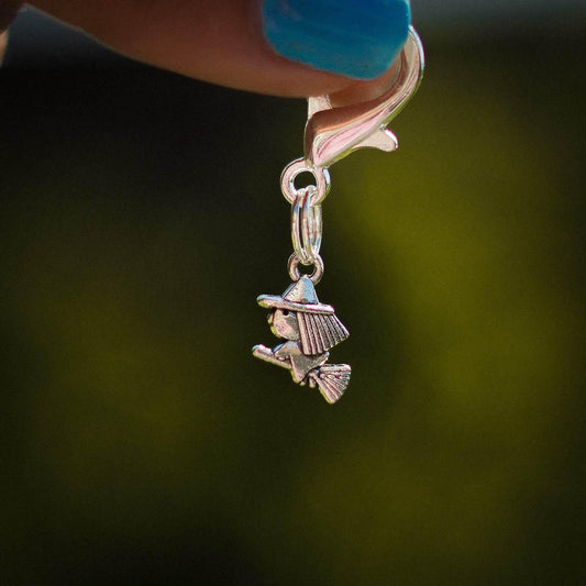 LUCKY WITCH Charm - Glam & Gallop