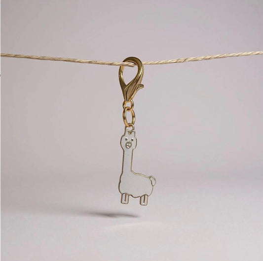 NO DRAMA LAMA Charm - Glam & Gallop