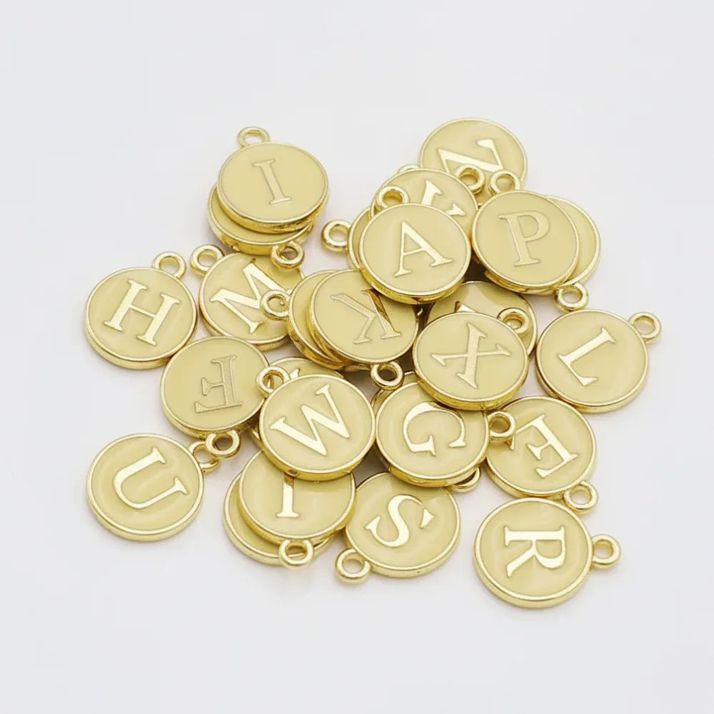 SERIFEN BUCHSTABEN Charm - vanille gold - Glam & Gallop