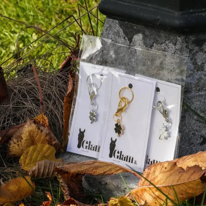 SILVER CLOVER Charm - Glam & Gallop
