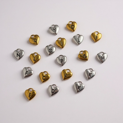 HEART BUCHSTABEN Charm